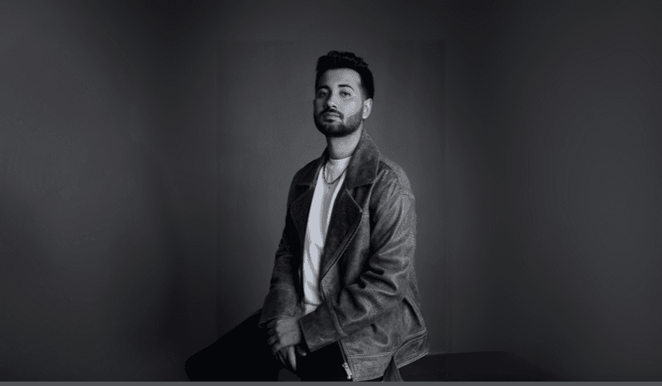 יגל אושרי קרדיט לצלם שילת מזרחי (Shilat Mizrahi), ויקיפדיה